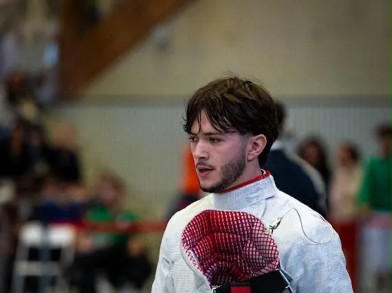 Benoît Risch Riffarth, masque relevé, sur la piste